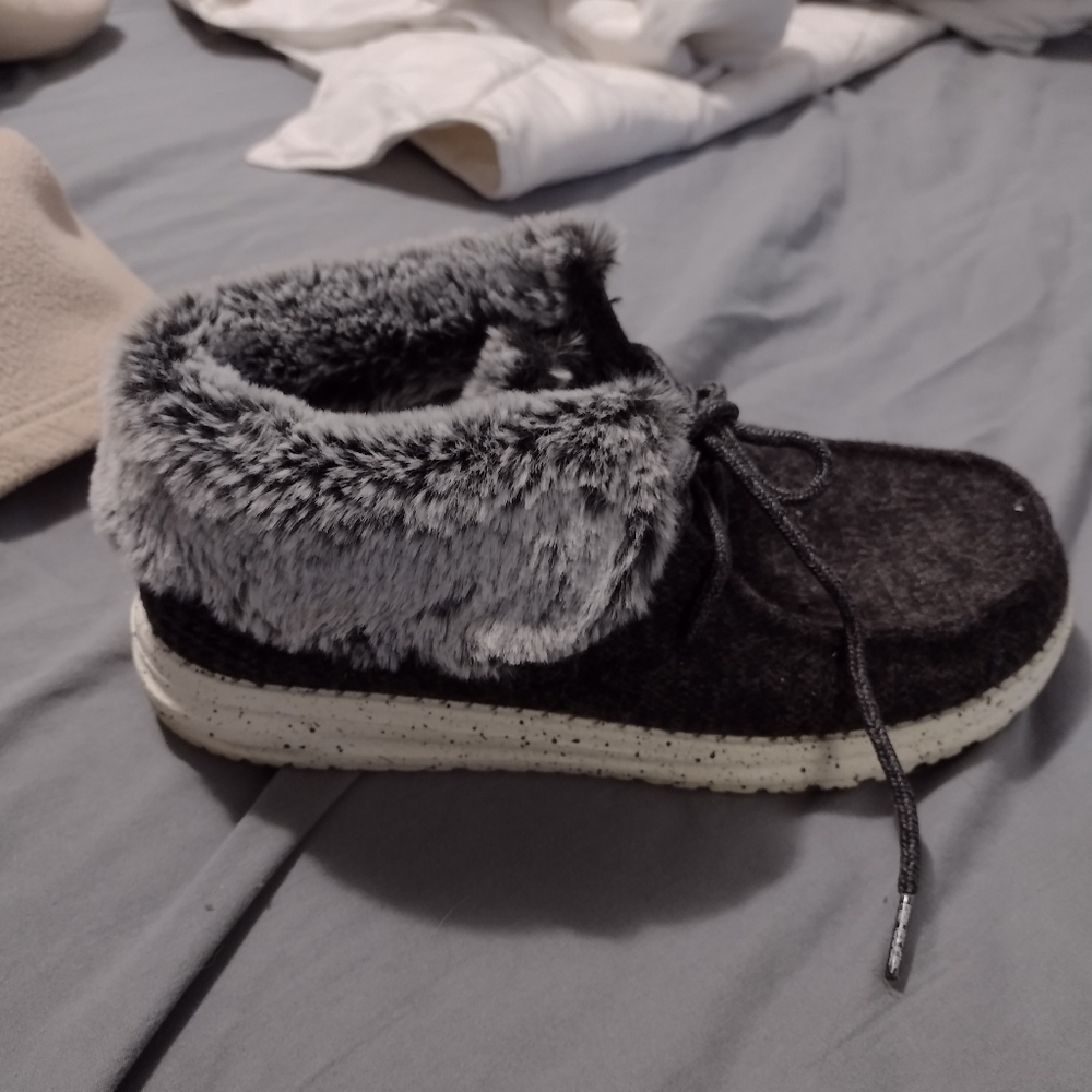 Hey dudes shoes